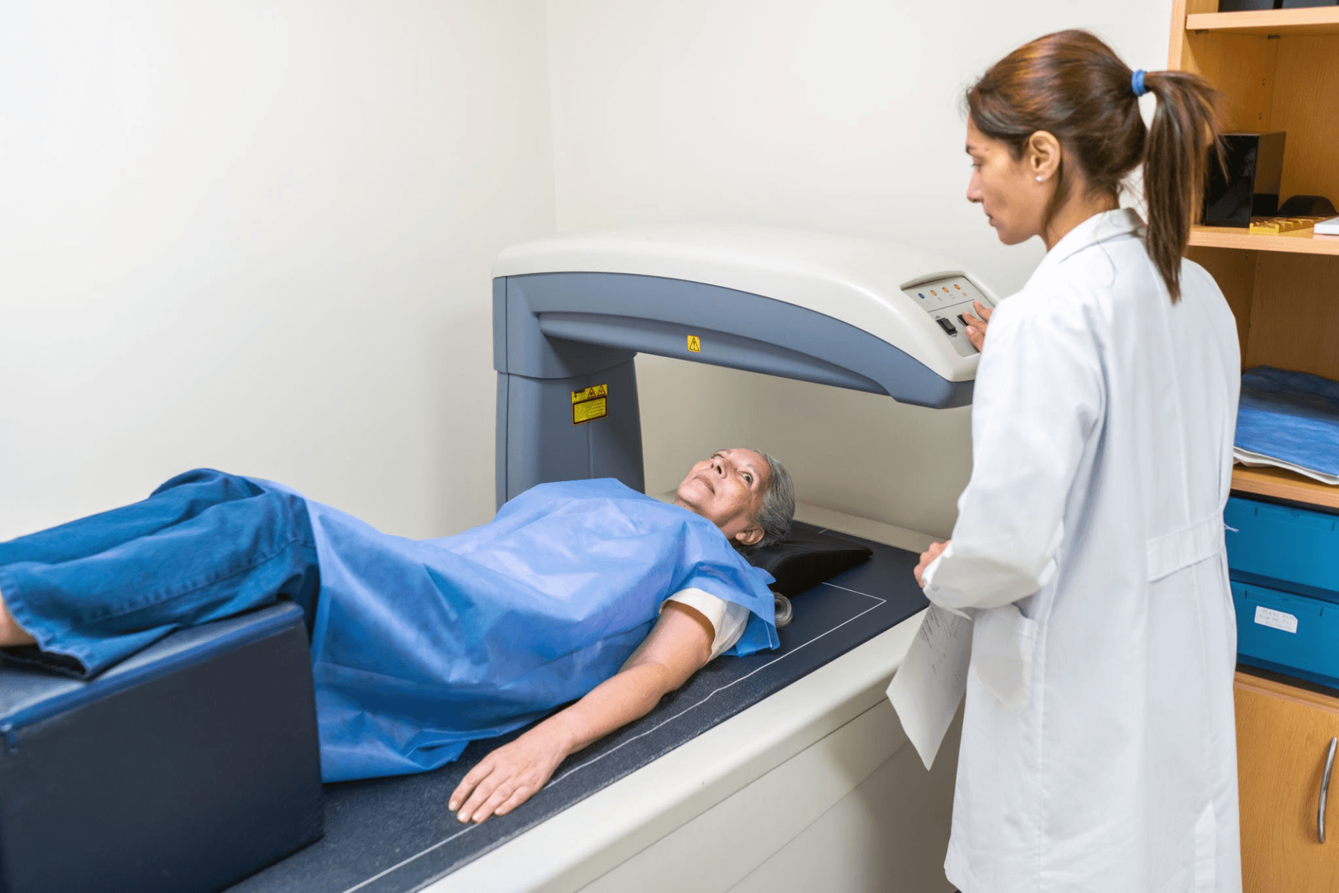 DEXA scan machine mapping body composition